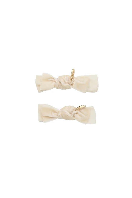 pearl hairpins for vintage-inspired looks -Velvet Ties Clip Set of 2 - Ivory